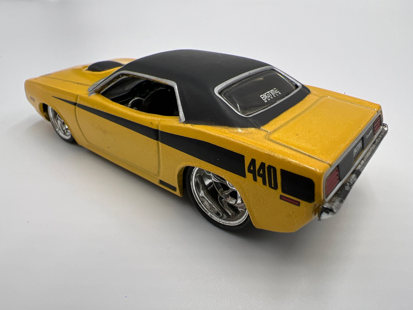 Jada Toys Big Time Muscle 1970 Plymouth Cuda Yellow Loose