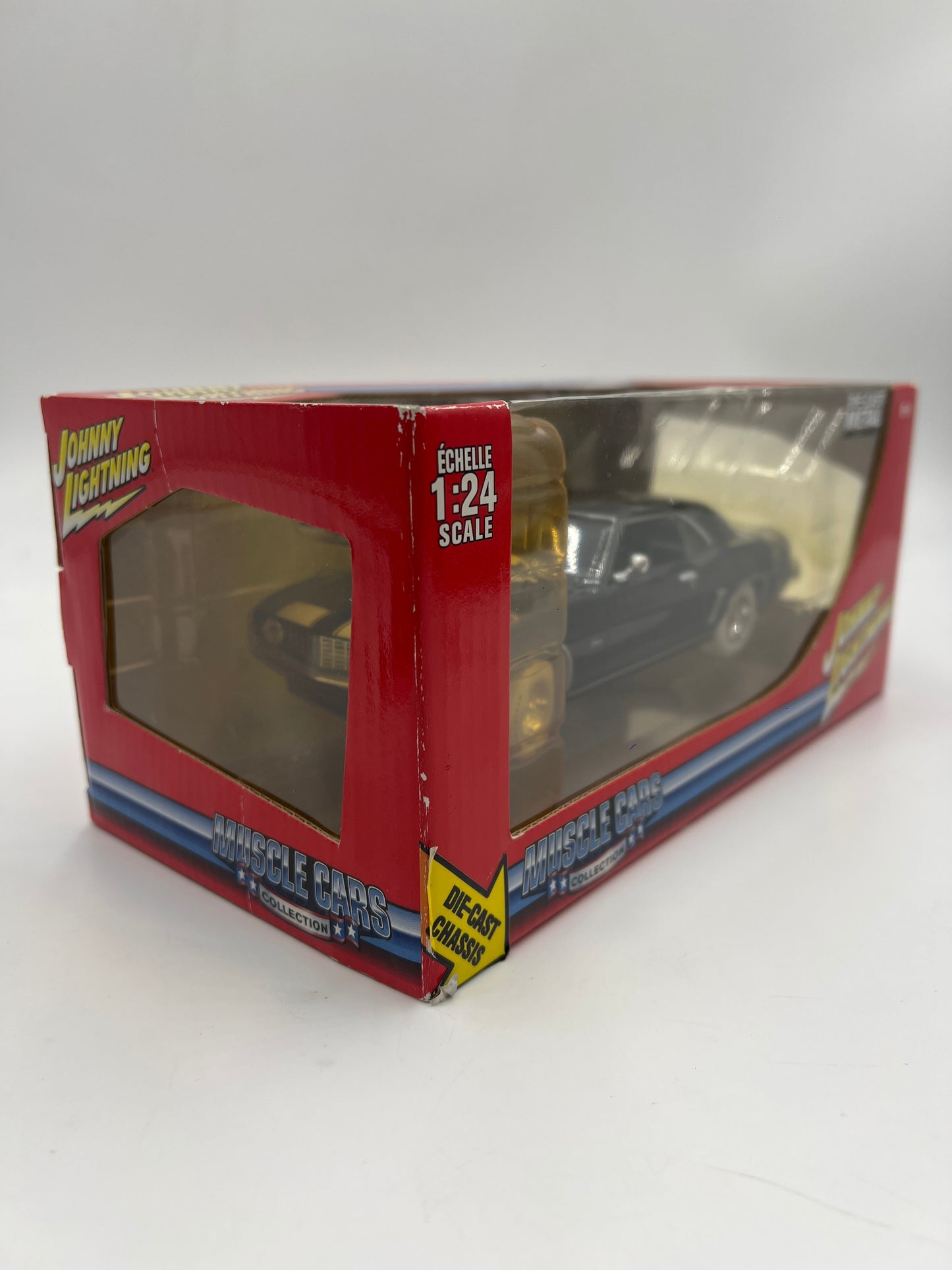 Johnny Lightning 1:24 Scale White Lightning Chase Muscle Cars 1969 Chevy Camaro Z28 Black VHTF