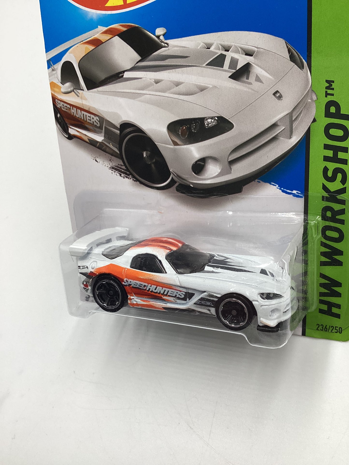 2015 Hot Wheels #236 DODGE VIPER SRT10 ACR White 39C