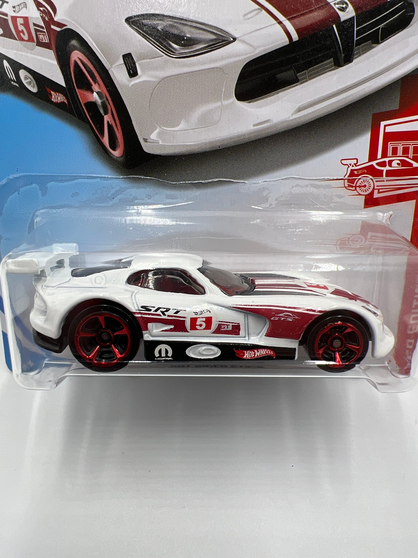 2019 Hot Wheels Target Exclusive Red Edition #124 SRT Viper GTS-R White 148A
