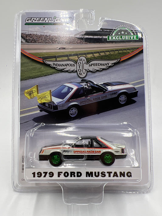 Greenlight Hobby Exclusive Indianapolis Motor Speedway CHASE 1979 Ford Mustang Pace Car