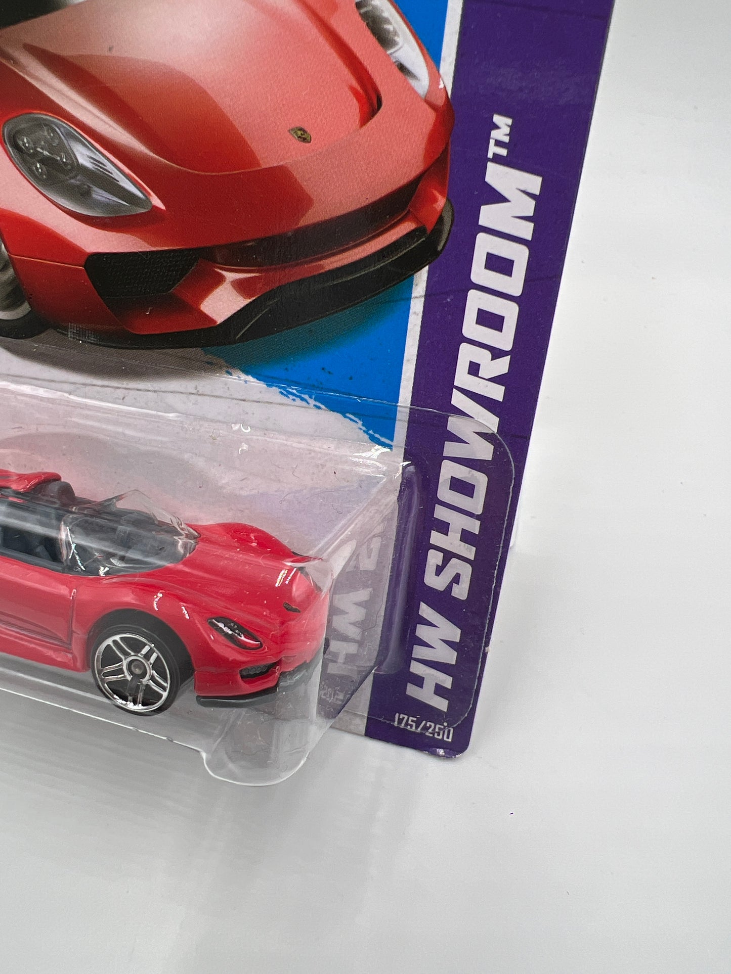 2013 Hot Wheels Showroom #175 Porsche 918 Spyder Red