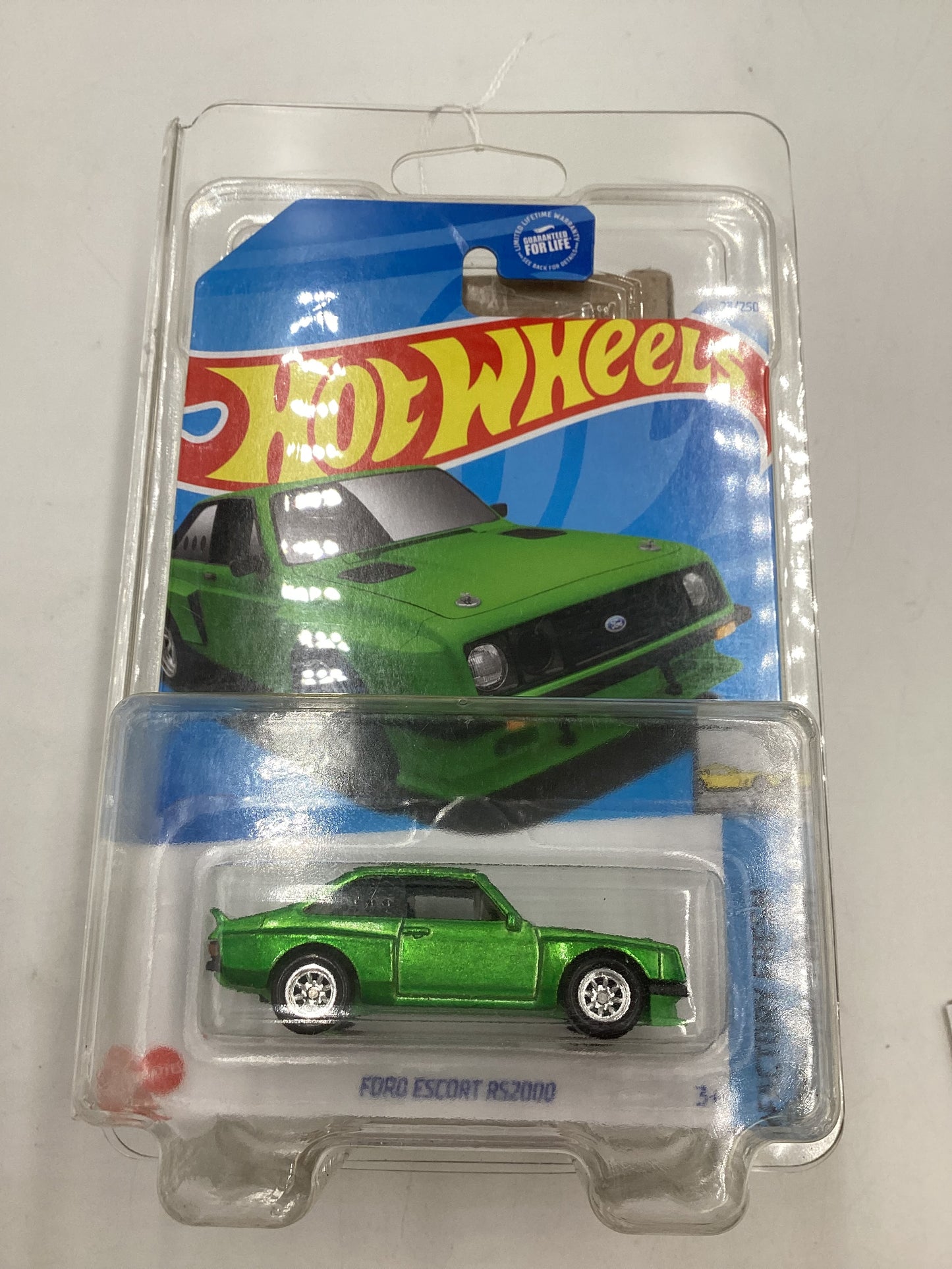 2024 Hot Wheels #23 Ford Escort RS2000 Green Super Treasure Hunt with protector