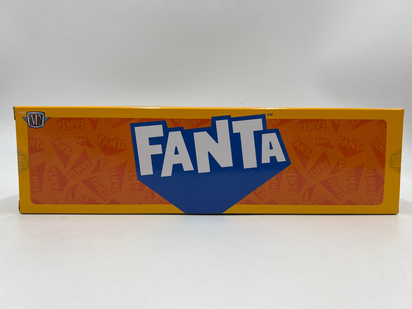 2025 M2 Machines Auto Haulers Fanta 1970 Ford C-950 & 1970 Ford Mustang Custom TW37