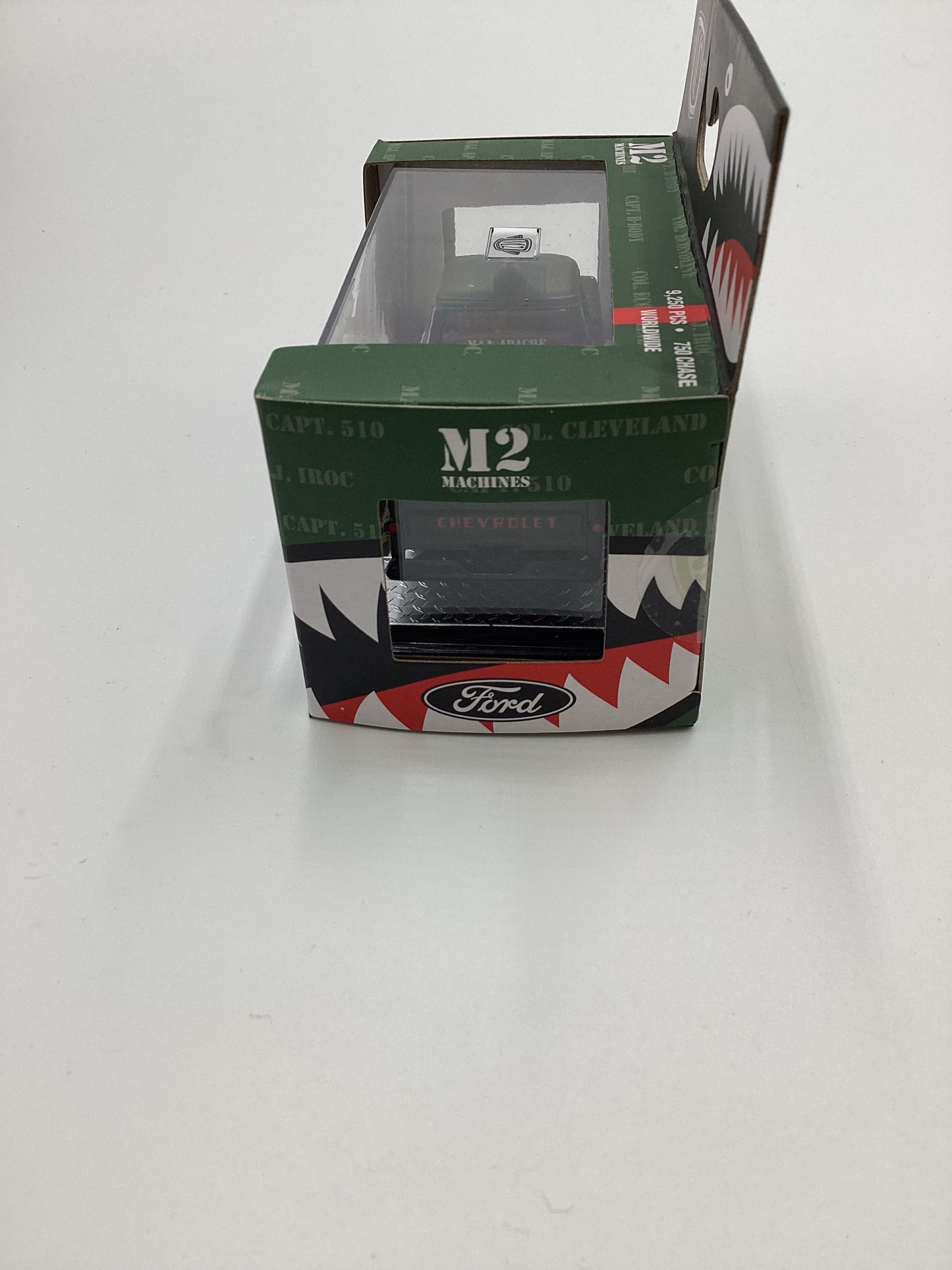 M2 Machines S46 Maj. Apache 1959 Chevrolet Apache De Luxe Fleetside Green S46