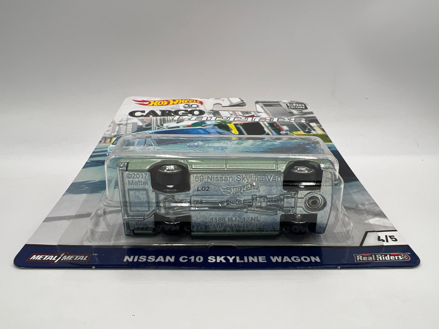 Hot Wheels Premium Cargo Carriers #4 Nissan C10 Skyline Wagon Light Green