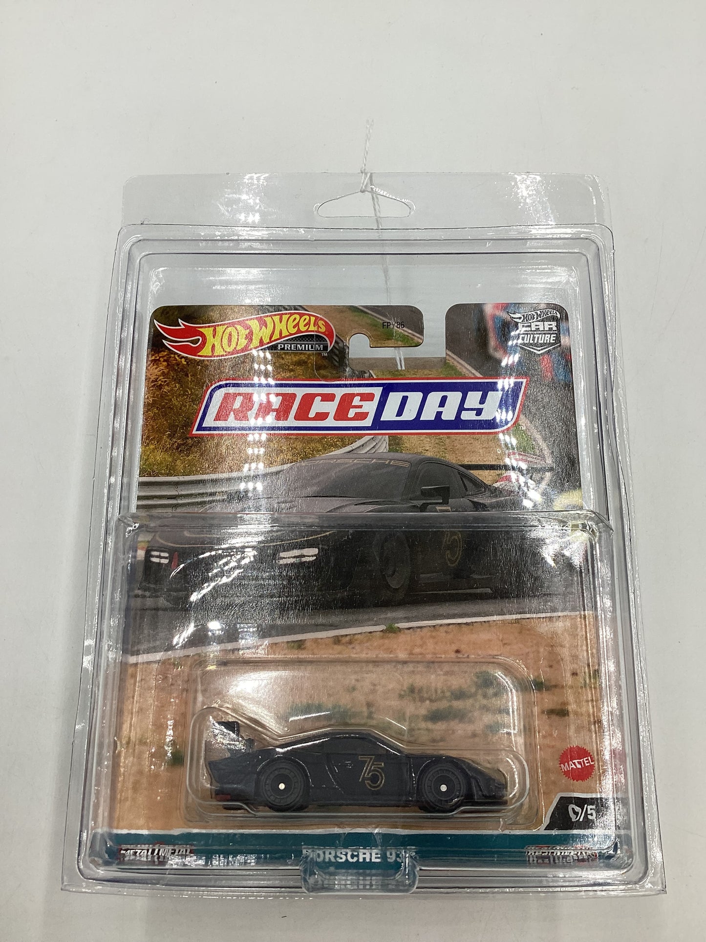 2023 Hot wheels Race Day Chase Porsche 935 0/5 with protector