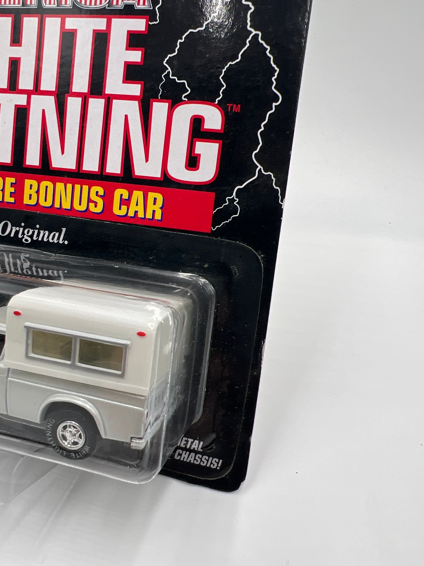 Johnny Lightning White Lightning Chase Truckin America #164 60s Studebaker Champ White