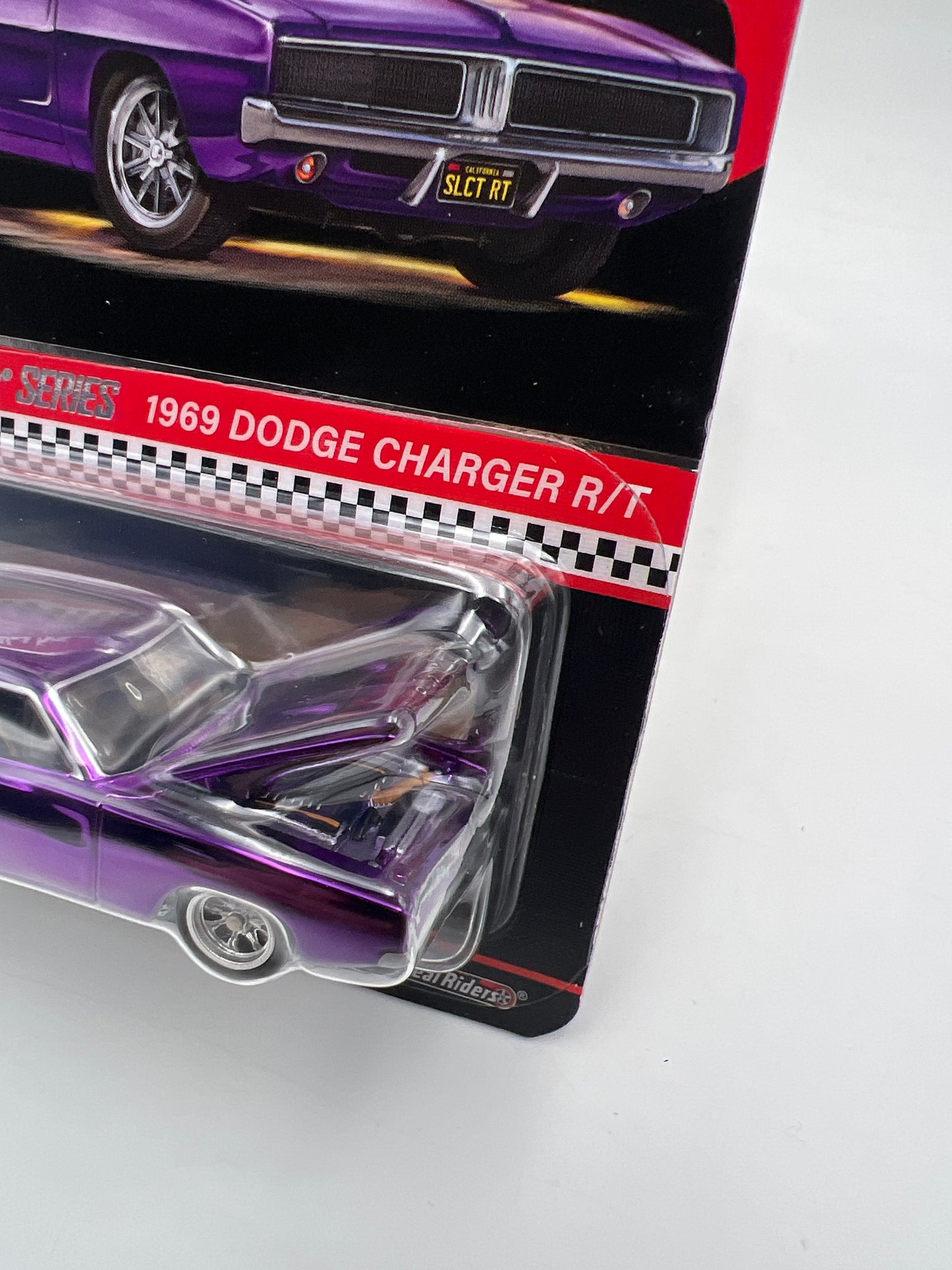2021 Hot Wheels RLC sELECTIONs Series 1969 Dodge Charger R/T Purple W/Protector