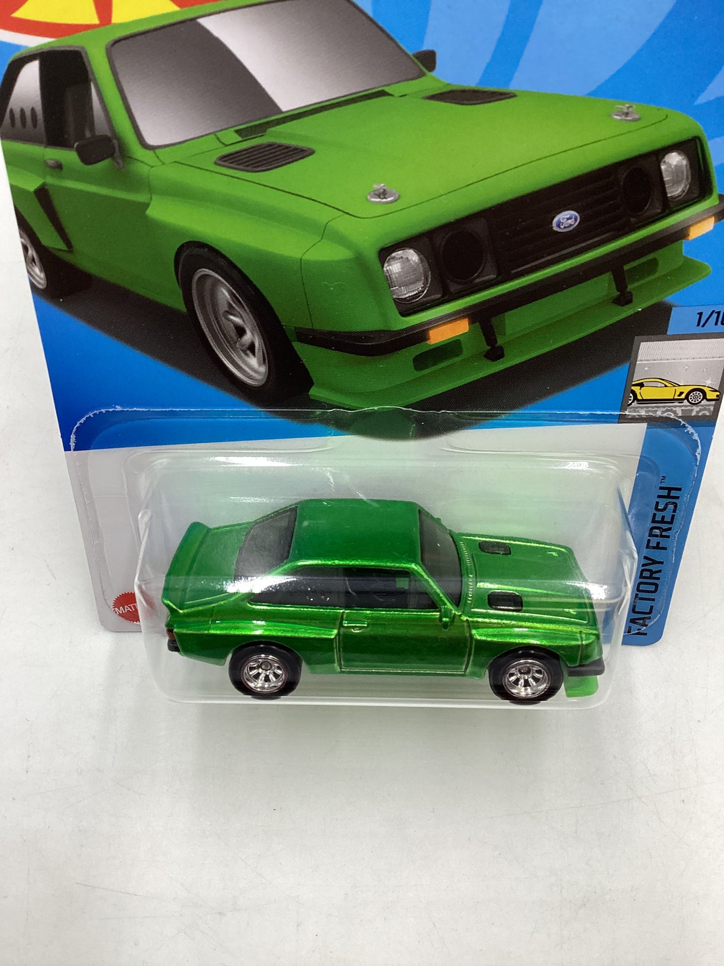 2024 Hot Wheels #23 Ford Escort RS2000 Green Super Treasure Hunt with protector