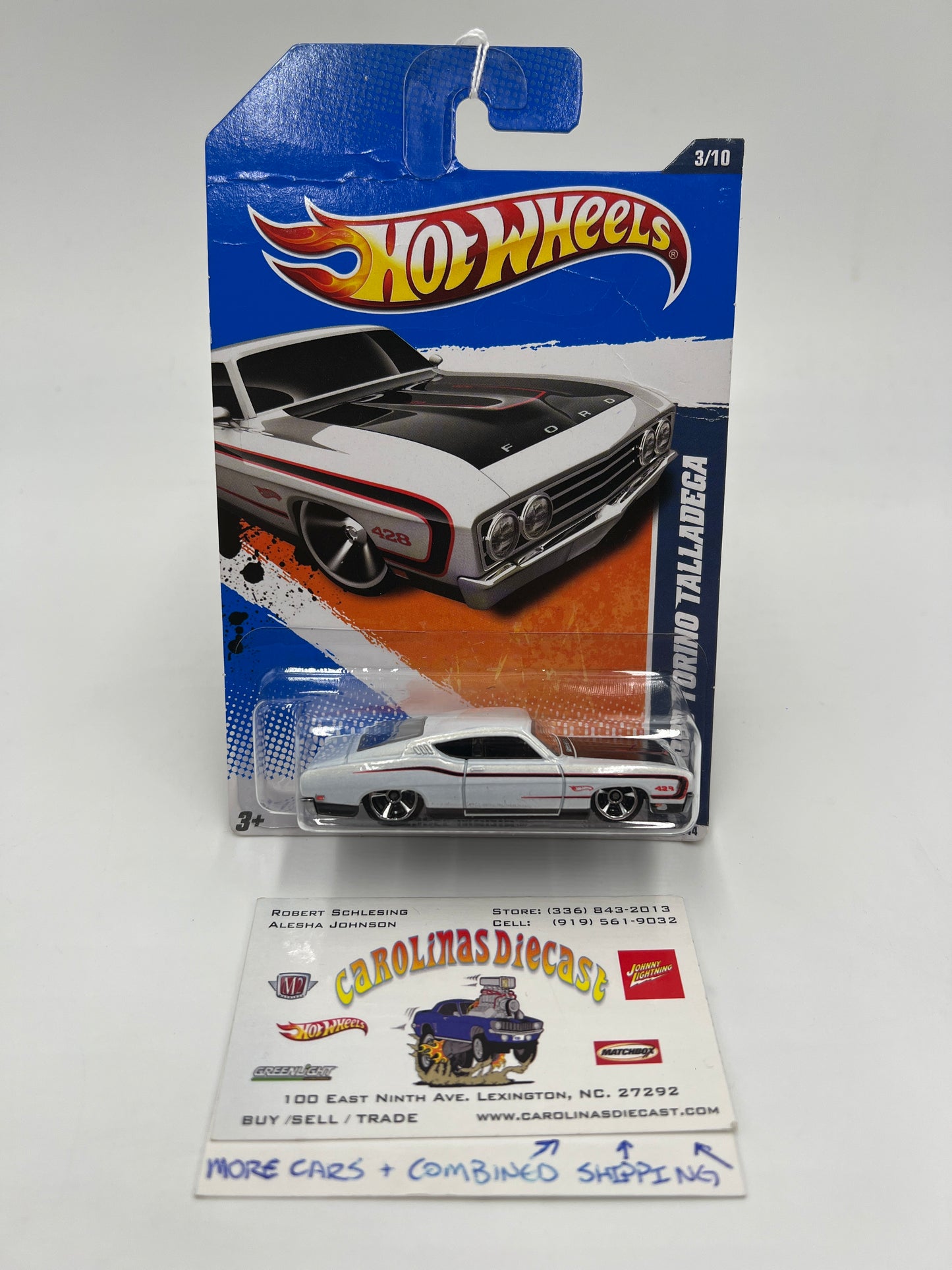 2011 Hot Wheels Muscle Mania #103 69 Ford Torino Talladega White Bad Card 24F
