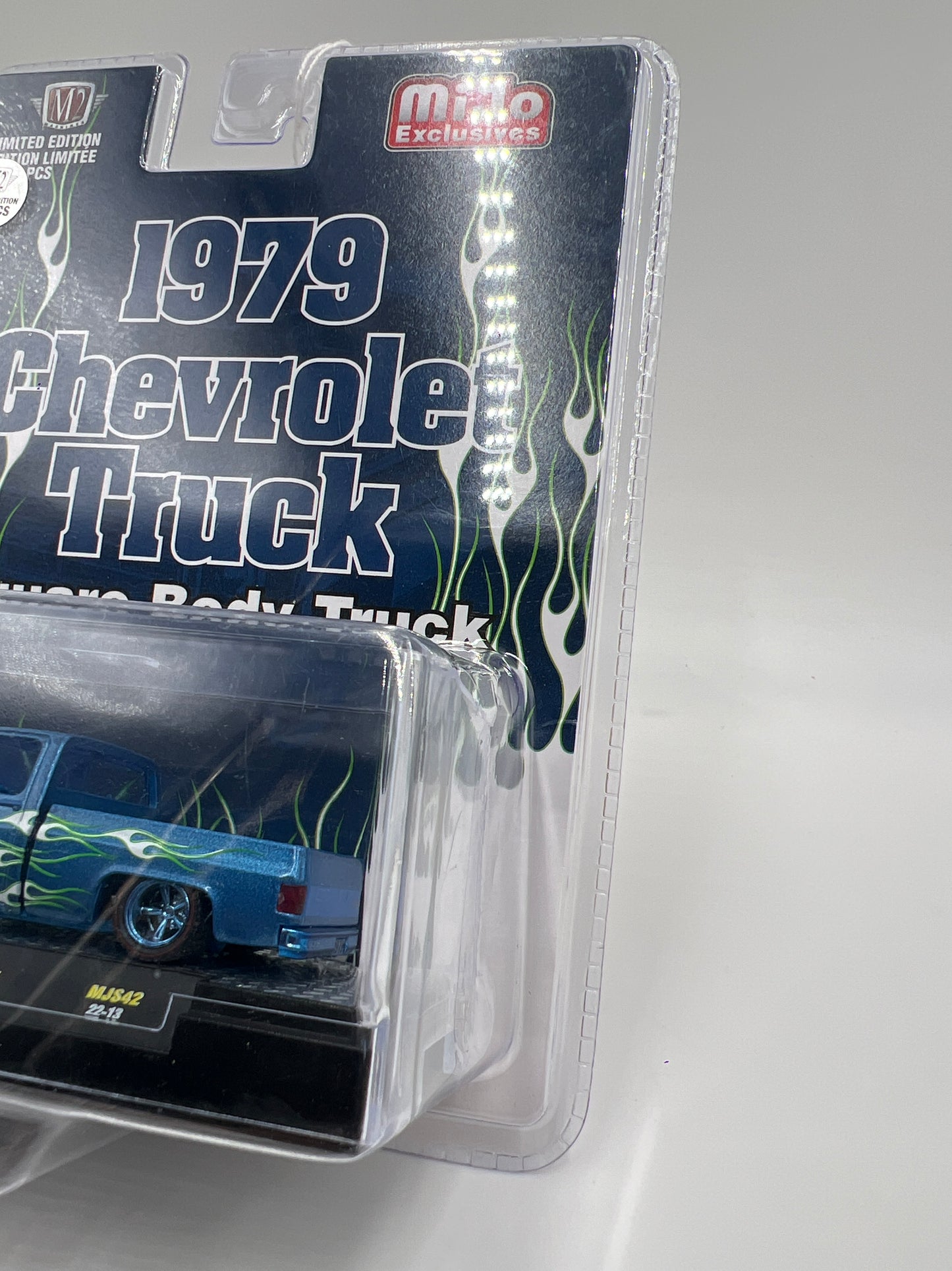 M2 Machines MiJo Exclusives CHASE 1/600 1979 Chevrolet Silverado MJS42