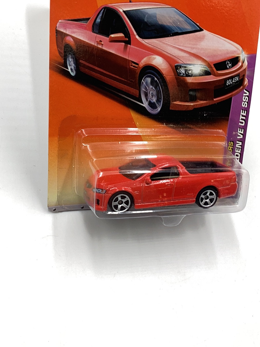 Matchbox #2 08 Holden VE UTE SSV red 212A