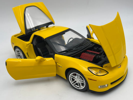 Hot Wheels Elite 1:18 Scale 2006 Corvette C6 Z06 Yellow Loose VHTF