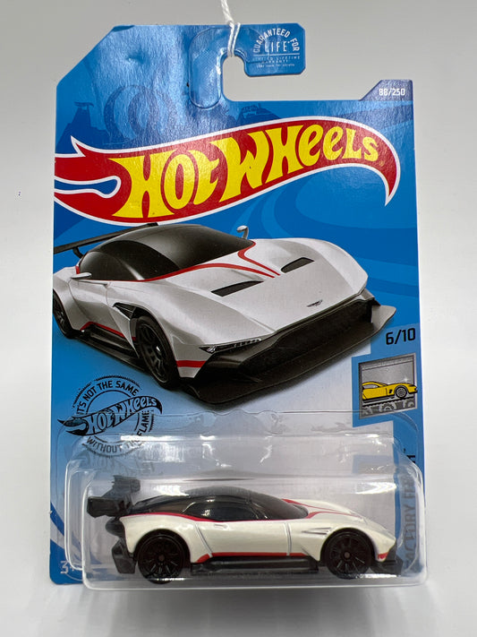 2020 Hot Wheels Factory Fresh #88 Aston Martin Vulcan White