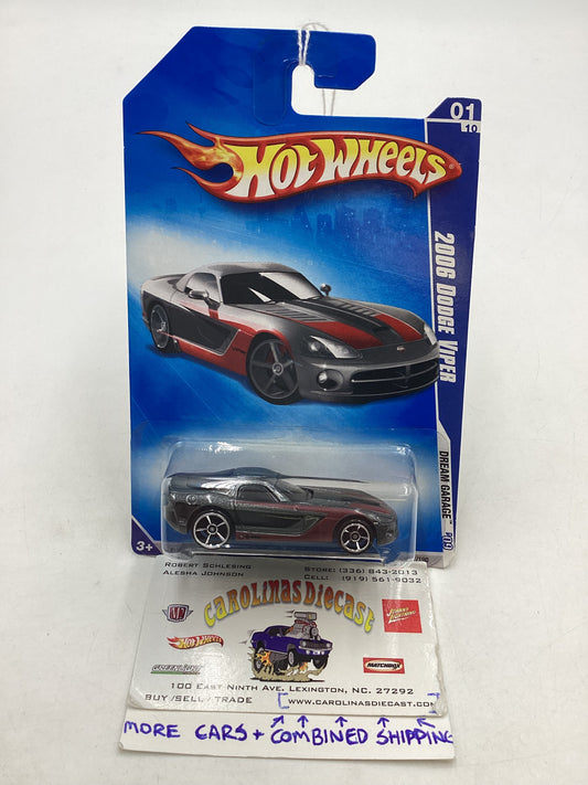 2009 Hot Wheels #147 2006 Dodge Viper Gray 52B