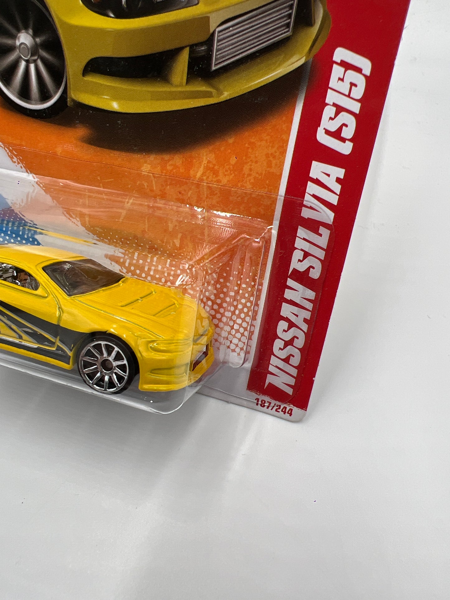2011 Hot Wheels Thrill Racers Highway #187 Nissan Silvia S15 Yellow 82A
