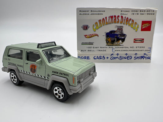 Matchbox National Parks Jeep Cherokee Green Loose