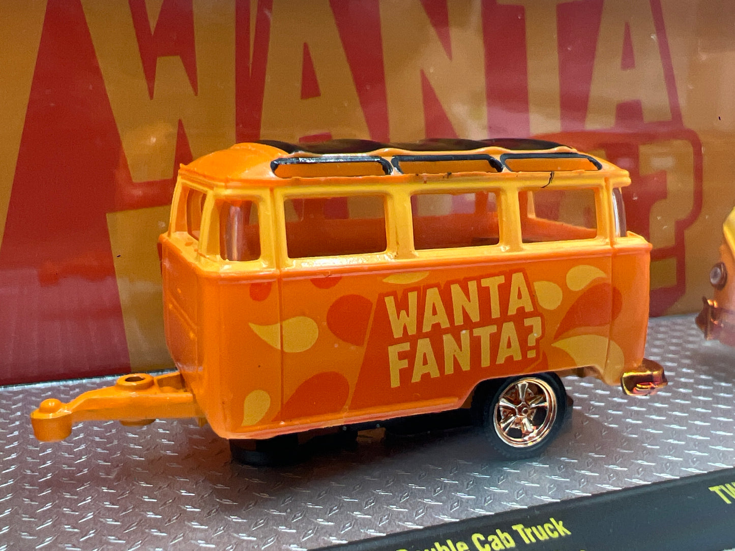 2025 M2 Machines Auto Haulers Coca Cola Fanta CHASE 1960 VW Double Cab Truck & 1960 VW 15 Window Bus TW40