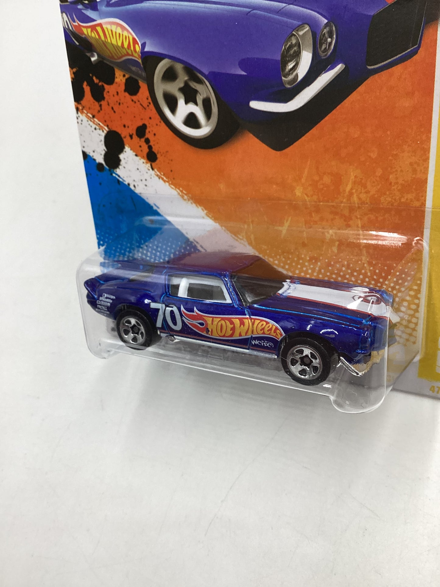 2011 Hot wheels #047 Blue 70 Camaro Road Race 6E