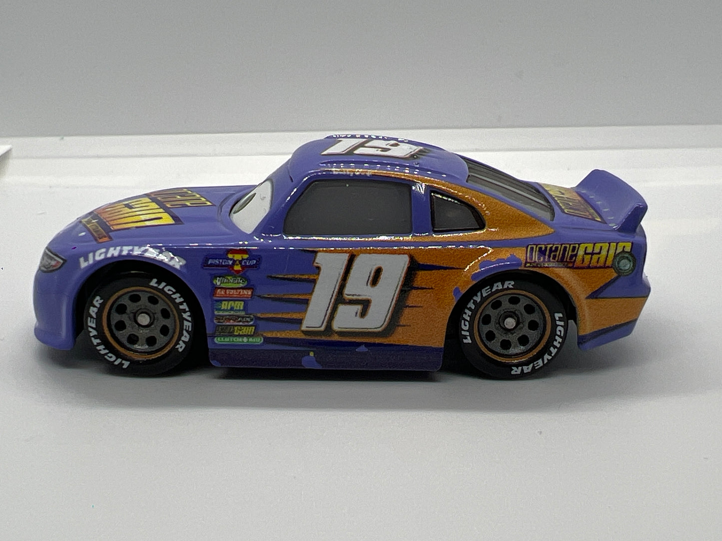 Disney Pixar Cars #19 Bobby Swift Octane Gain Purple Loose