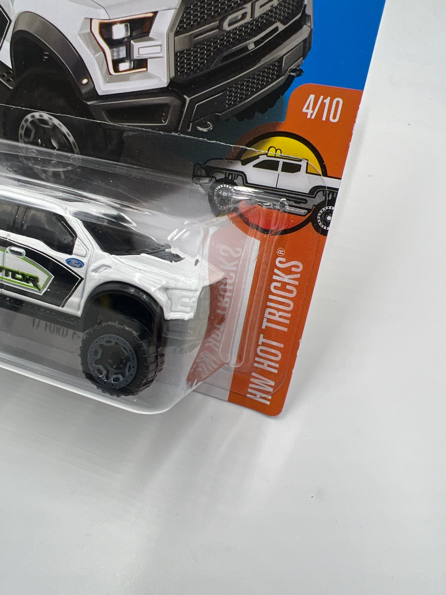 Hot Wheels Hot Trucks #129 17 Ford F-150 Raptor White 34B