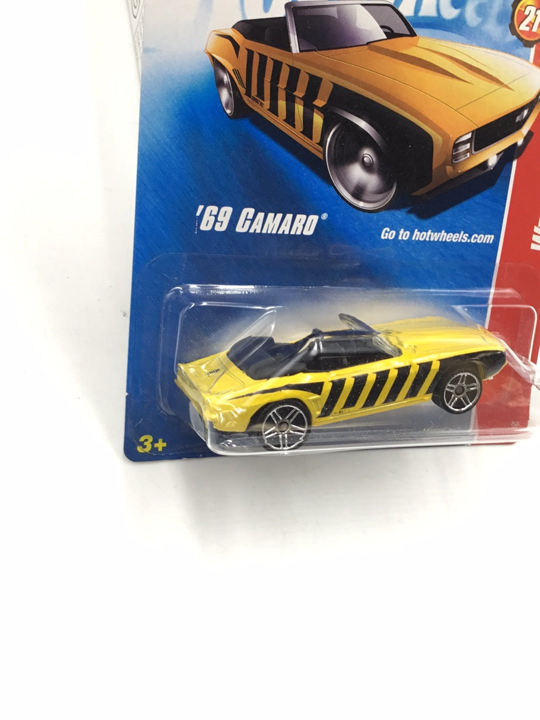 2008 Hot wheels #97 69 Camaro (Bad Card) DD9