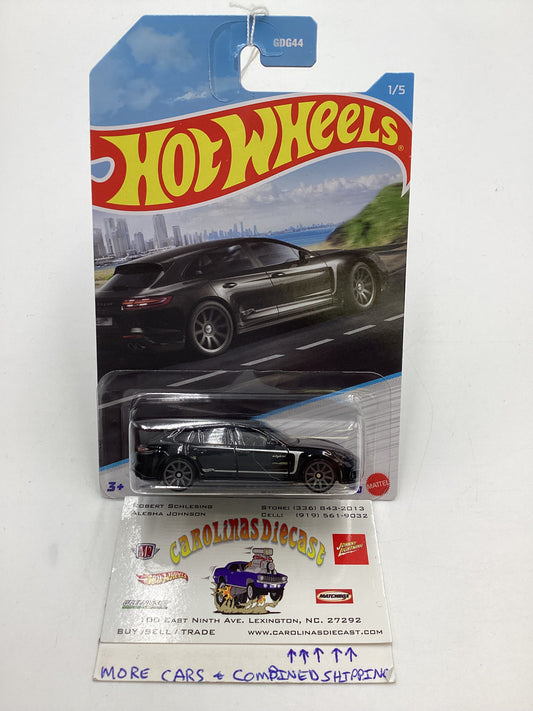 Hot Wheels Walmart Exclusive Luxury Sedans #1 Porsche Panamera Turbo S E-Hybrid Sport Turismo Black