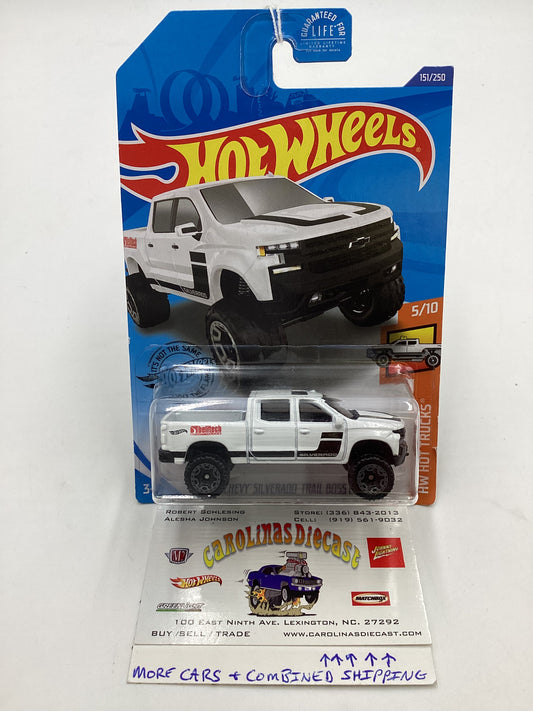 2020 Hot wheels HW Hot Trucks #151 19 Chevy Silverado Trail Boss LT 15A