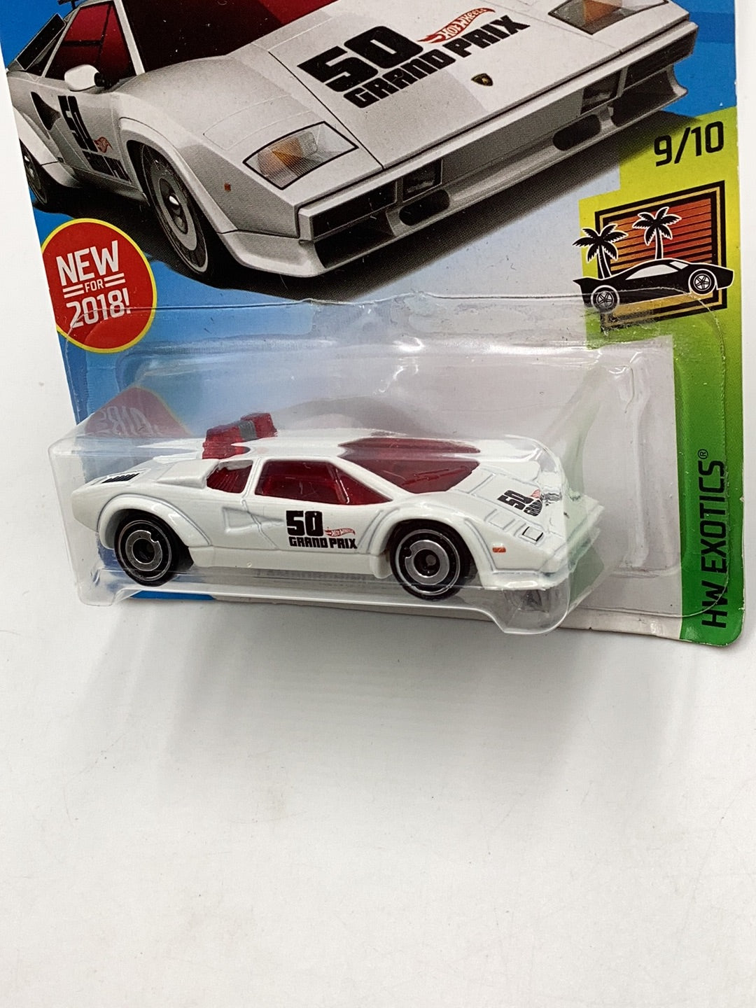 2018 Hot Wheels #316 Lamborghini Countach Pace Car White 102I