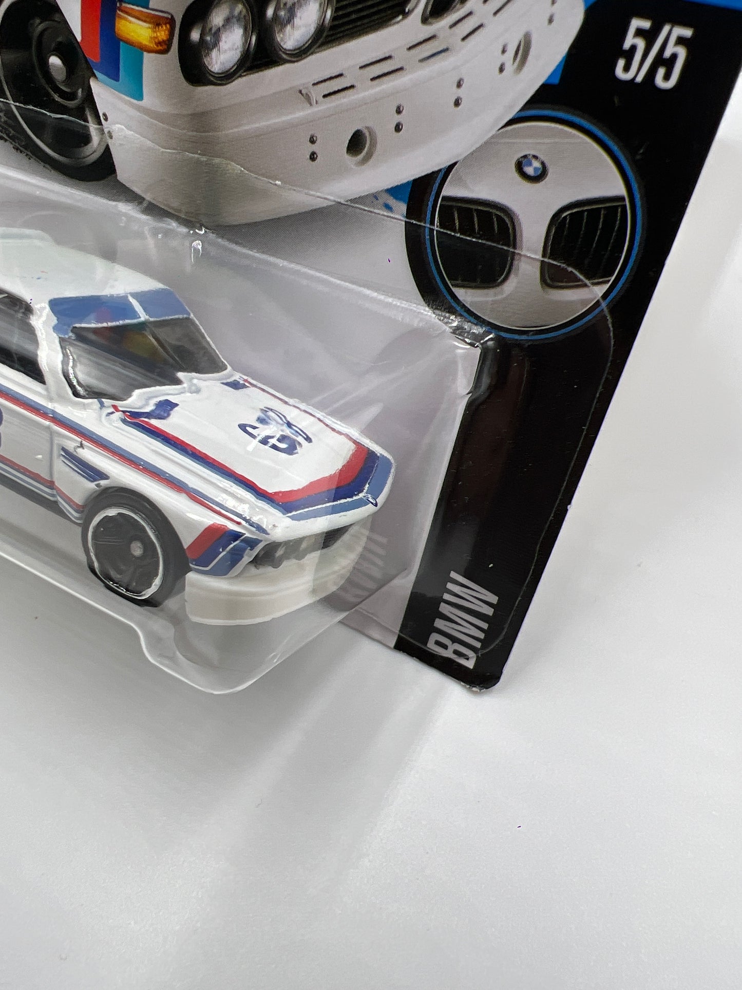 2016 Hot Wheels BMW #190 73 BMW 3.0 CSL Race Car White 108A