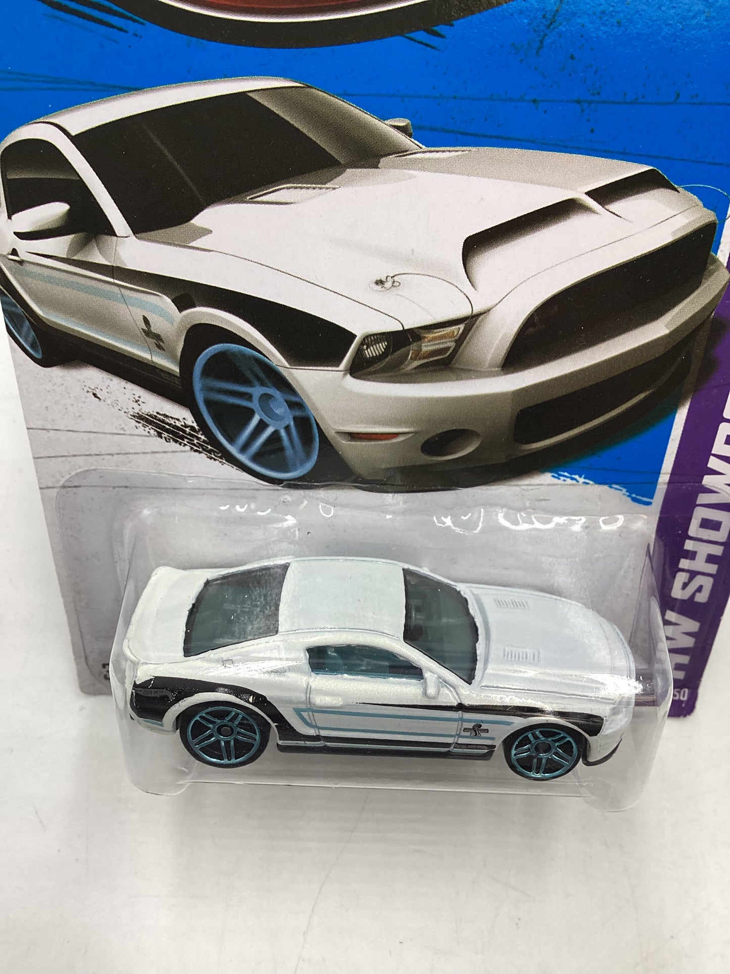 2013 Hot Wheels #155 10 Ford Shelby GT500 Supersnake White 22D