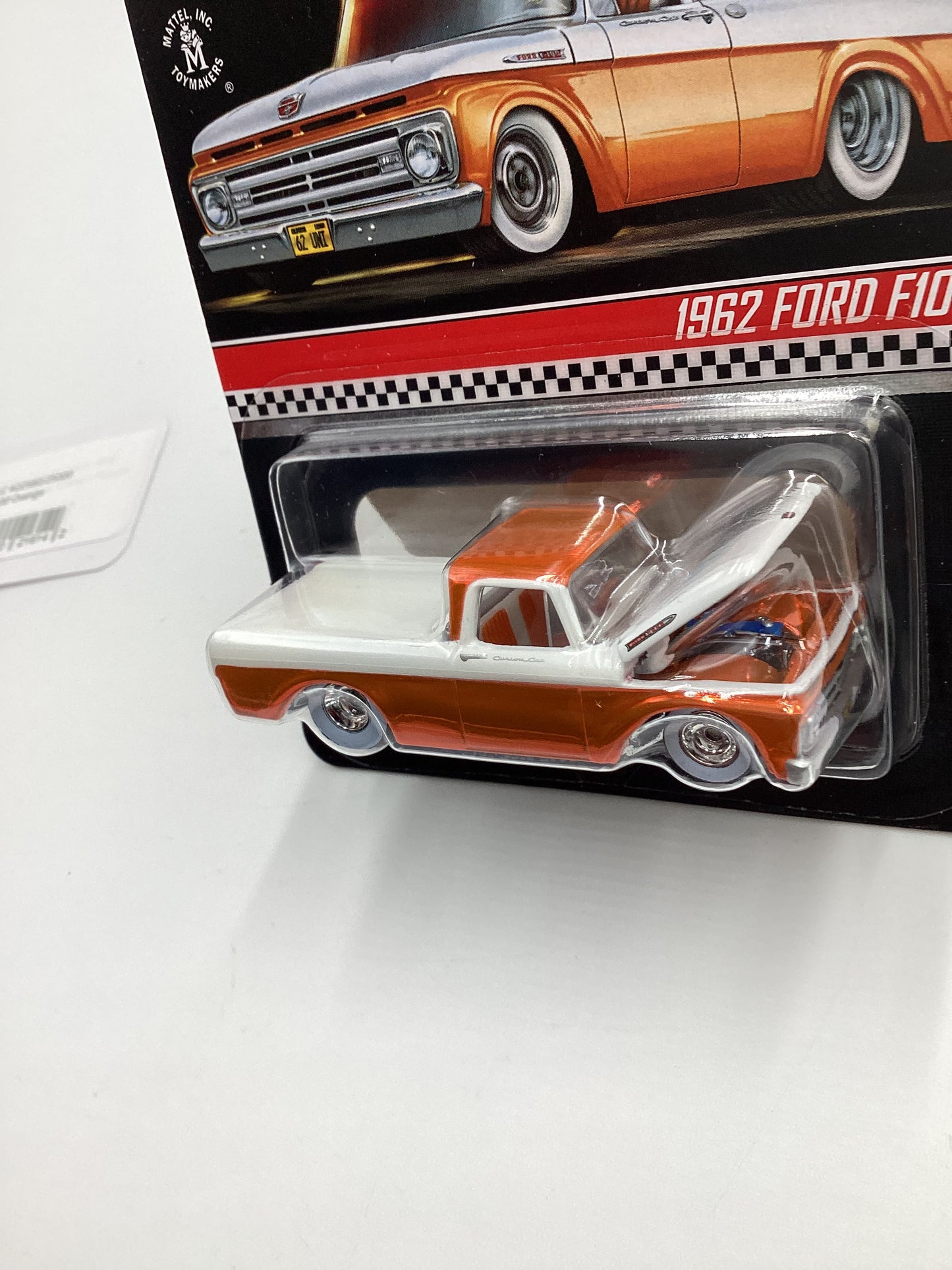 2022 Hot Wheels RLC #22580/25000 1962 Ford F100 Orange with protector