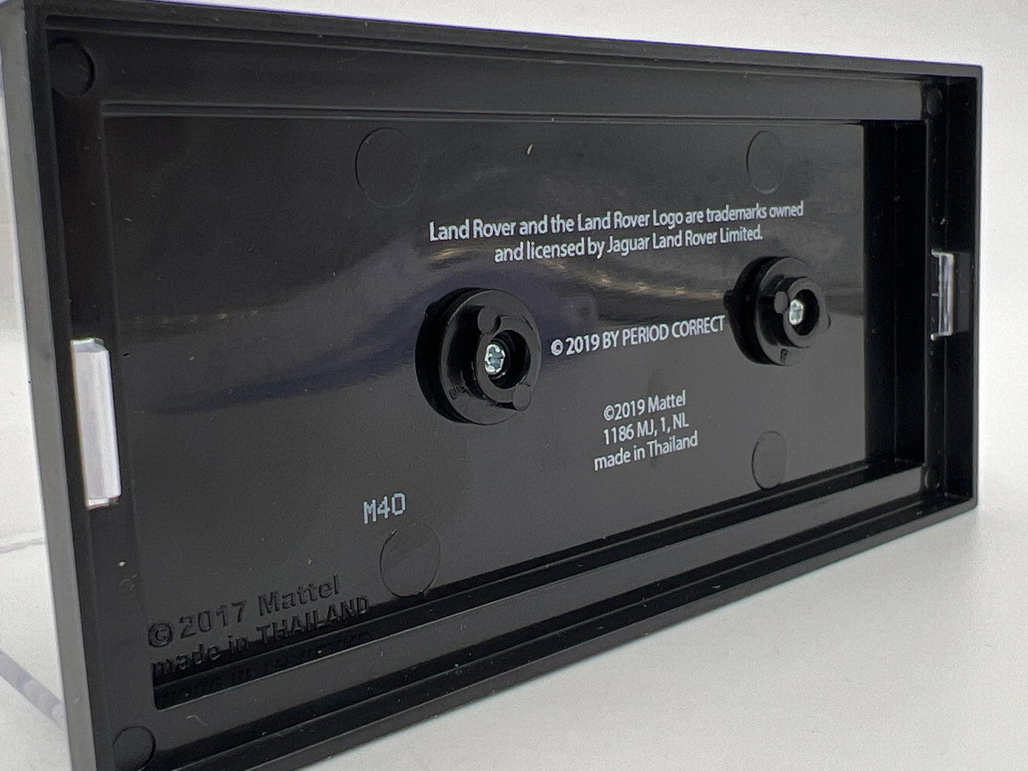 2019 Hot Wheels X Period Correct Land Rover Defender 110 Green/White VHTF