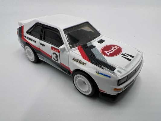 Hot Wheels 1/64 Premium Diorama Set 84 Audi Sport Quattro White Loose