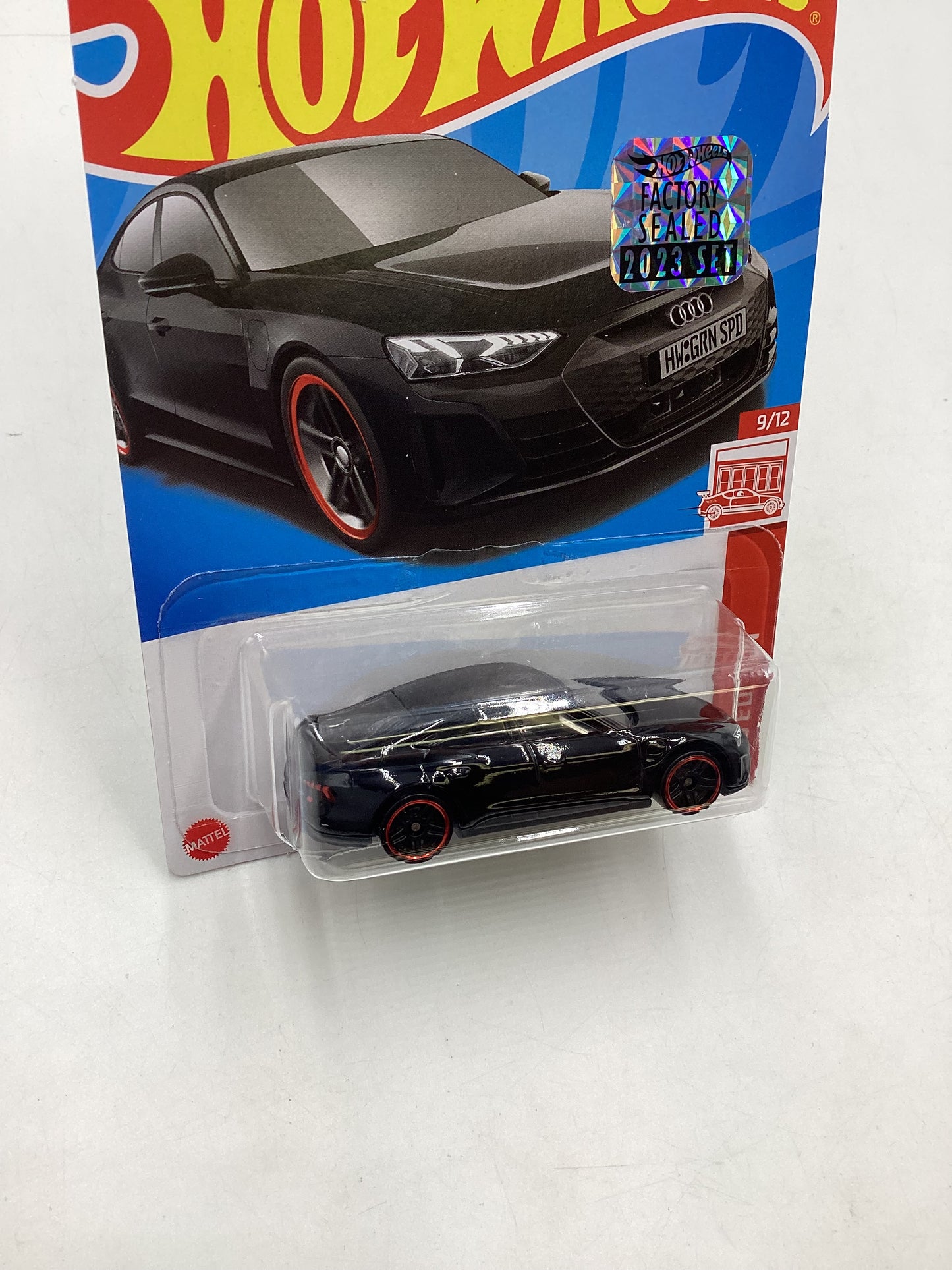 2023 Hot wheels Red edition Factory Sealed #109 Audi RS E-Tron GT *Cracked Blister* 150H