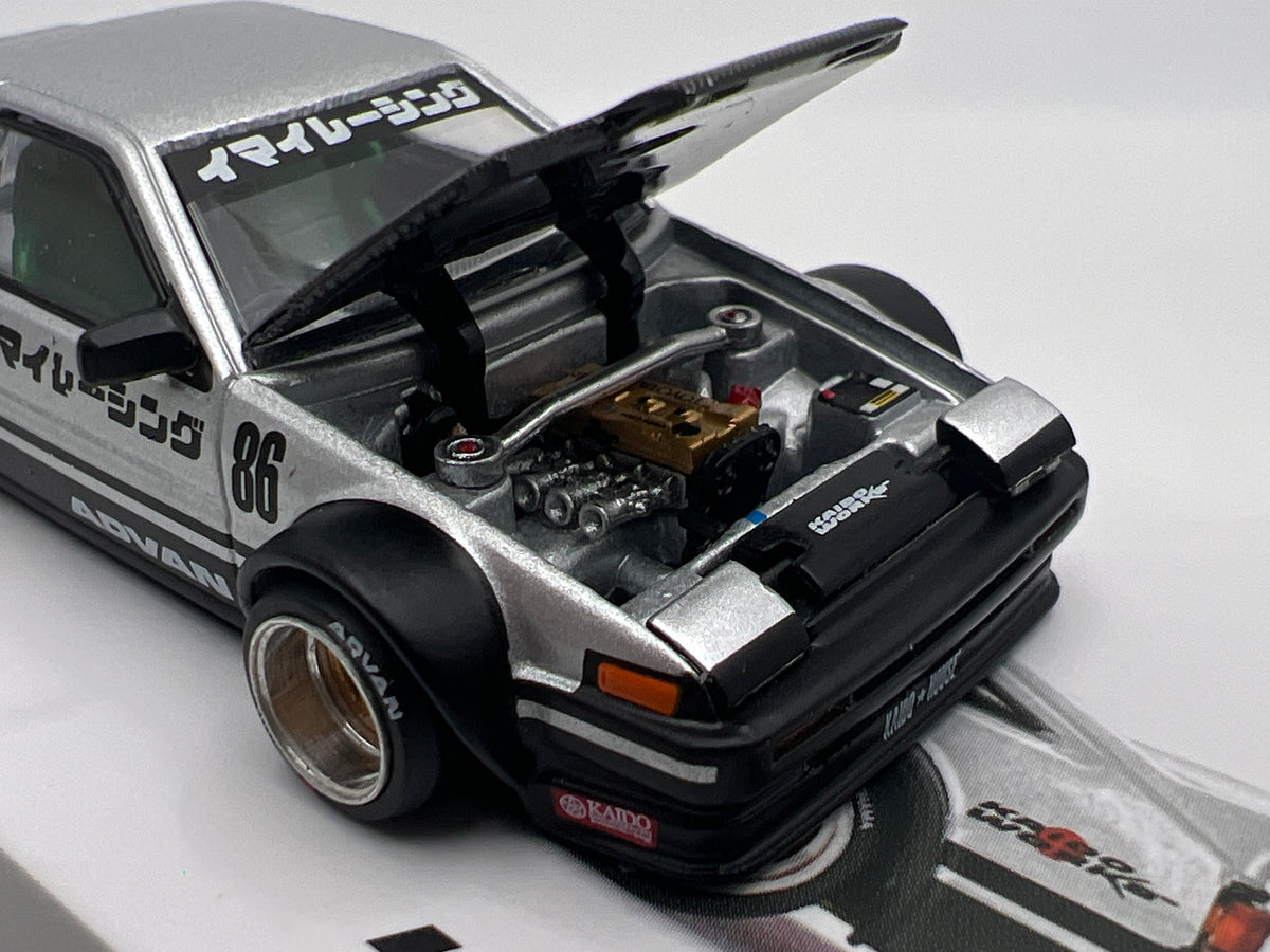Mini GT Kaido House #218 Toyota Sprinter Trueno Kaido Street V2 Silver