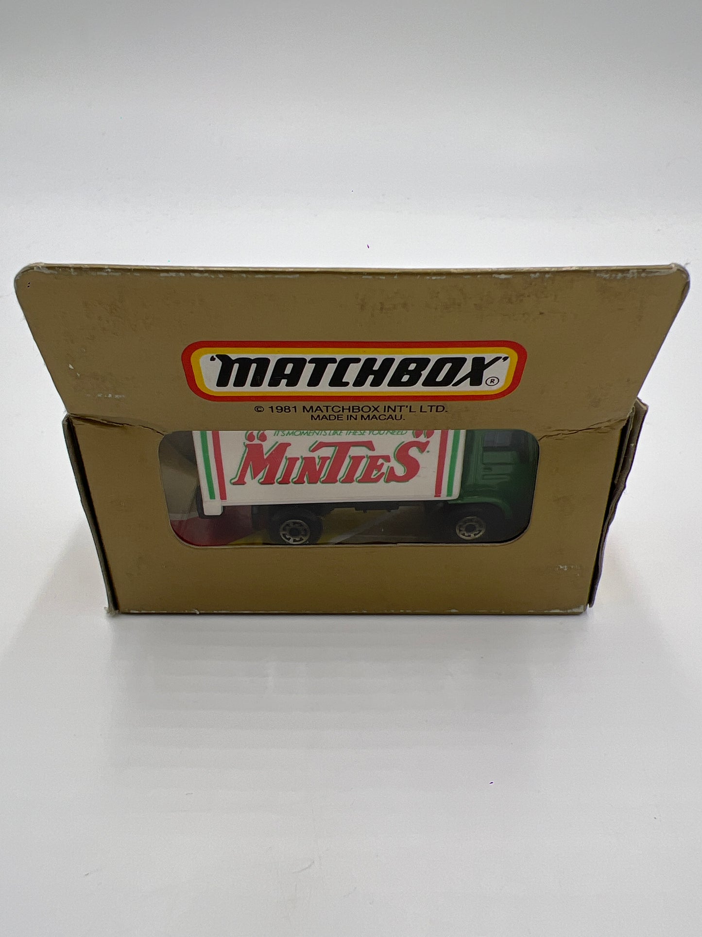 Matchbox Australian Collectors Model #72 Delivery Truck Minties