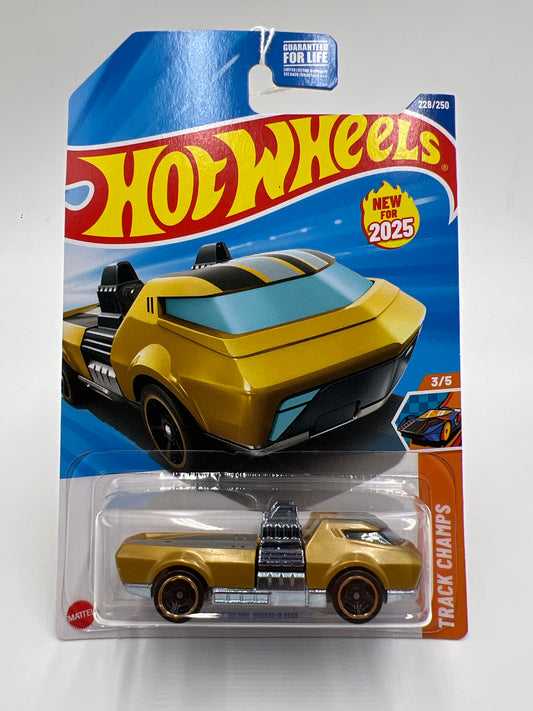 2025 Hot Wheels M Case Track Champs #228 Twin Dorado 115E