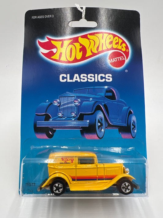 Hot Wheels 30 Years 1989 Authentic Commemorative Replica Classics 32 Ford Delivery Truck Yellow