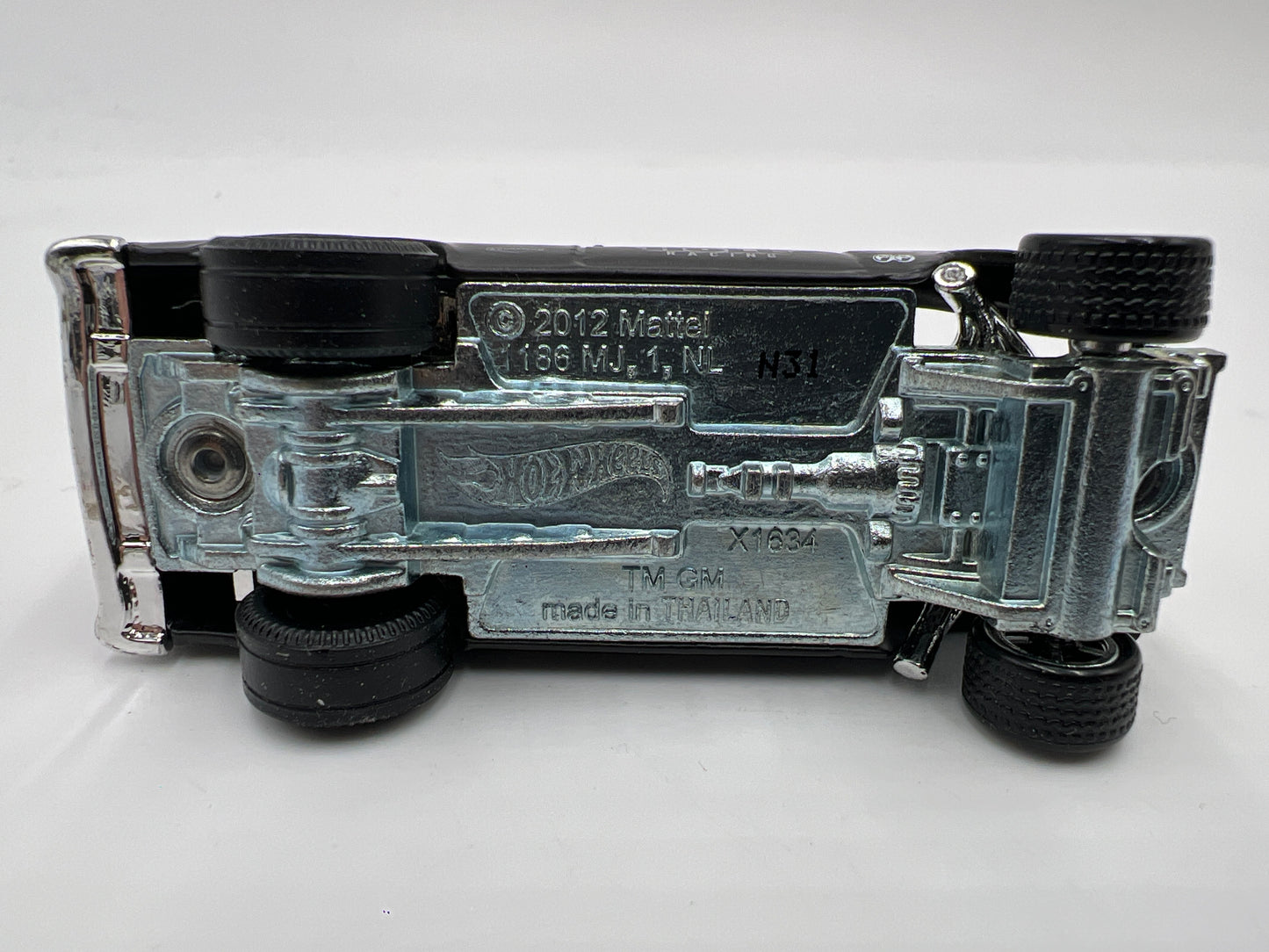 Hot Wheels 1/64 Premium Diorama Set 55 Chevy Bel Air Gasser Matte Black Hole Loose