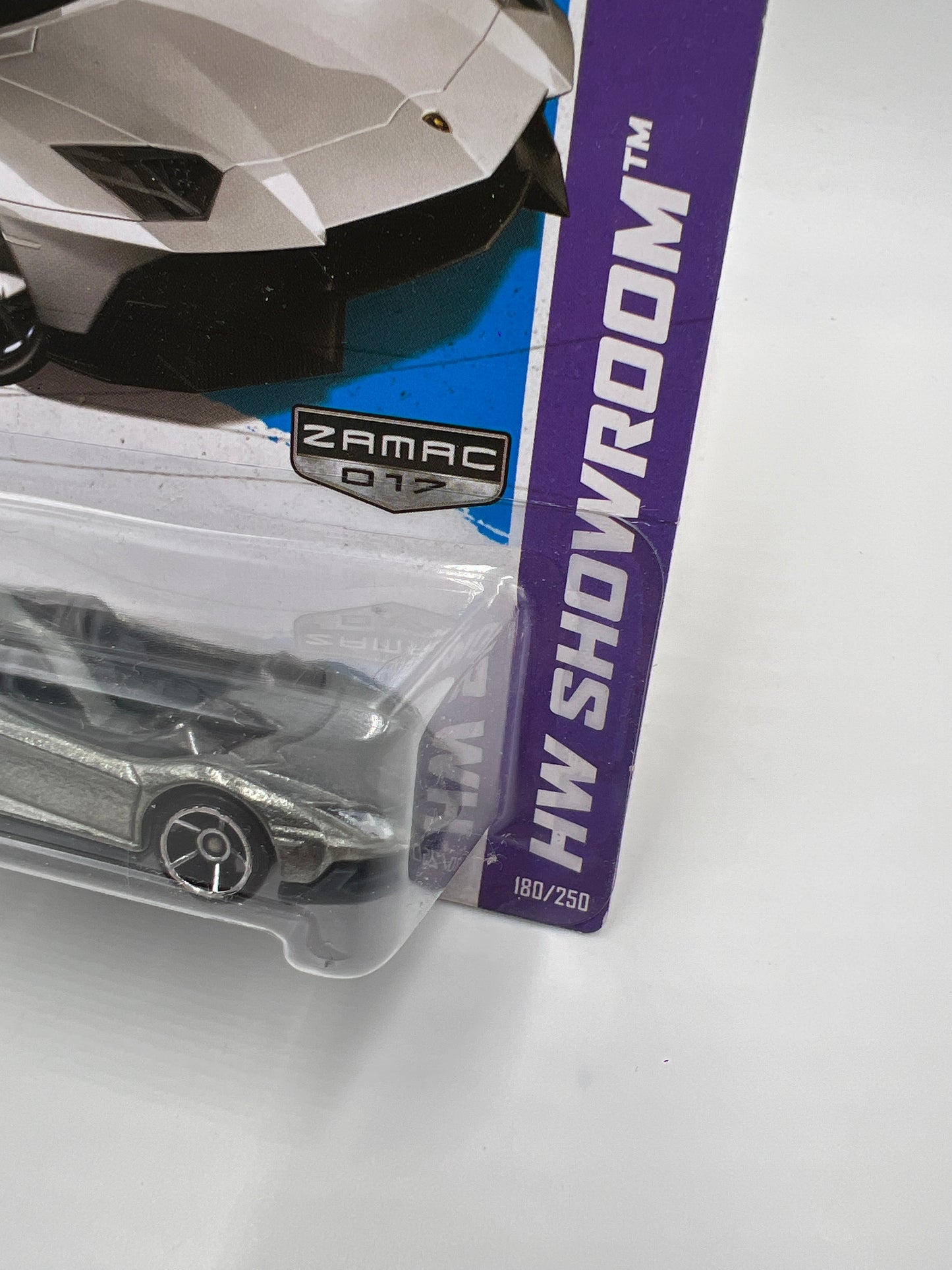 2013 Hot Wheels Walmart Exclusive Zamac 17 #180 Lamborghini Aventador J