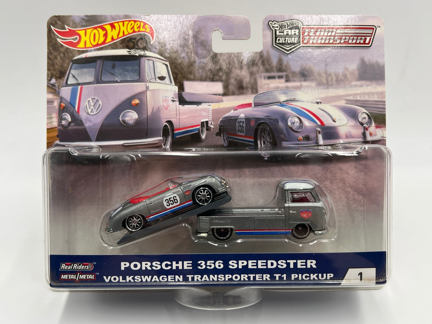2018 Hot Wheels Team Transport #1 Porsche 356 Speedster & VW Transporter T1 Pickup W/Protector