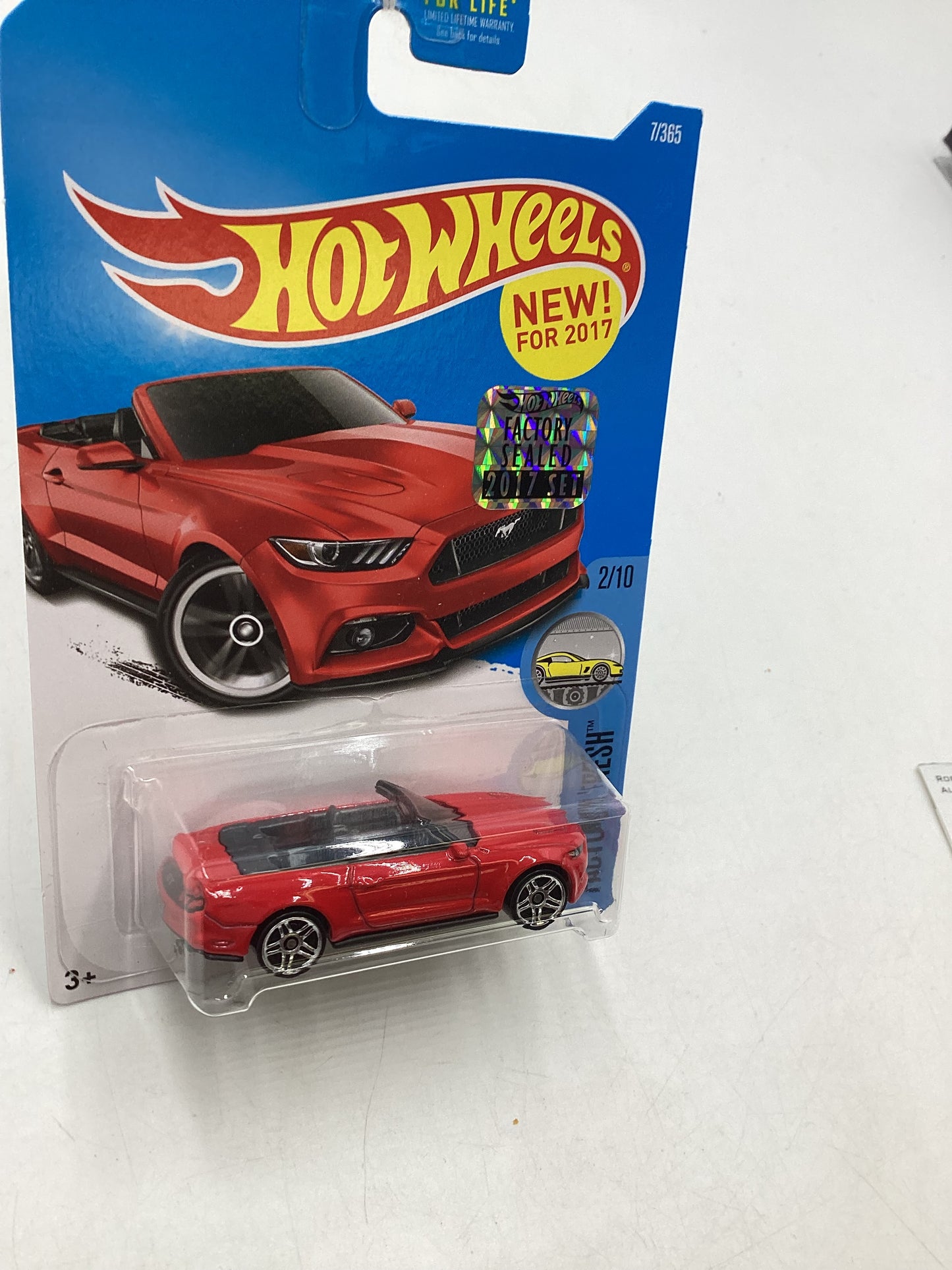 2017 Hot Wheels Factory Sealed #7 2015 Ford Mustang GT Convertible Red 25D