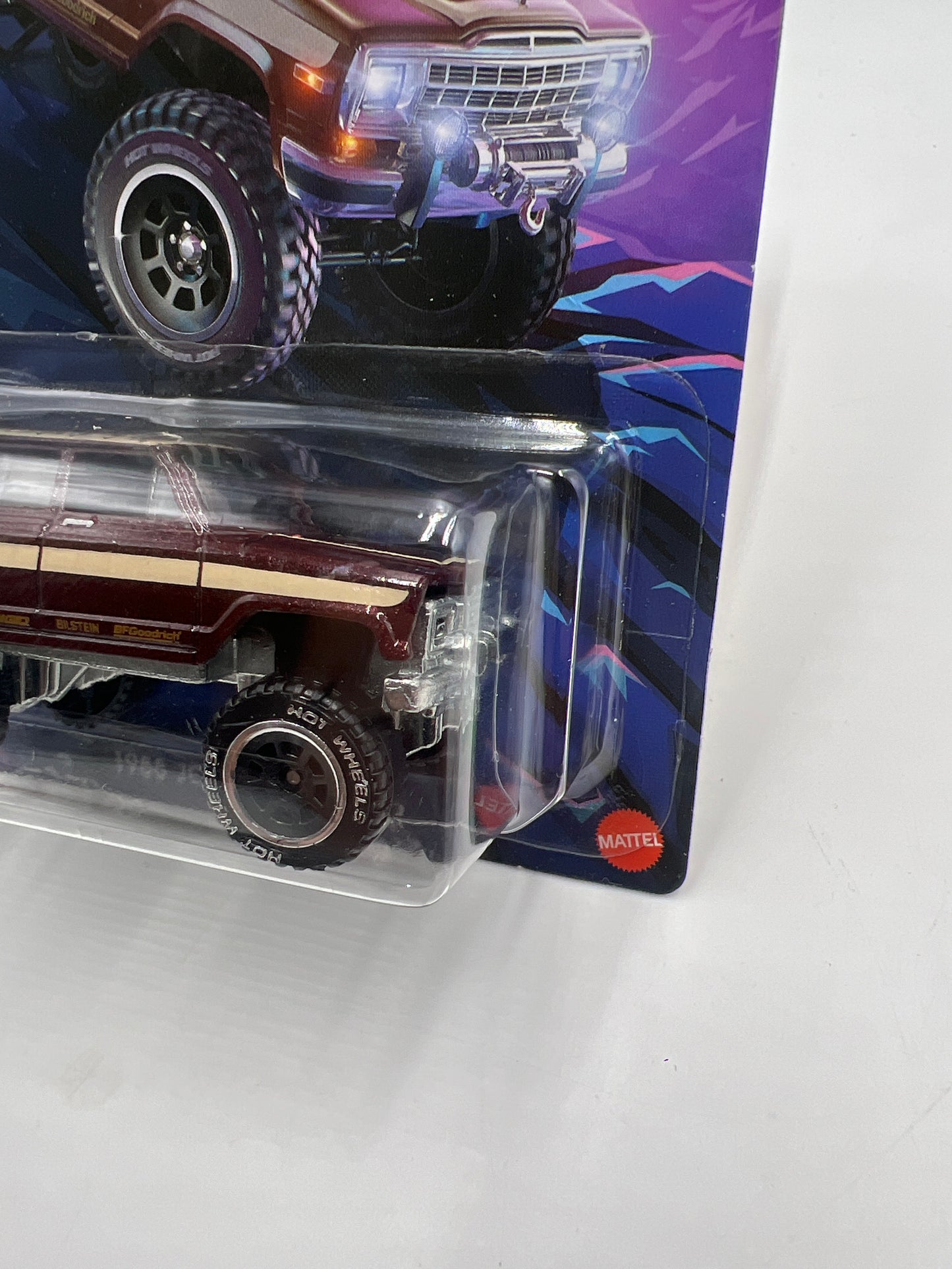 2024 Hot Wheels Tubular Trucks 5/5 1988 Jeep Wagoneer 160H