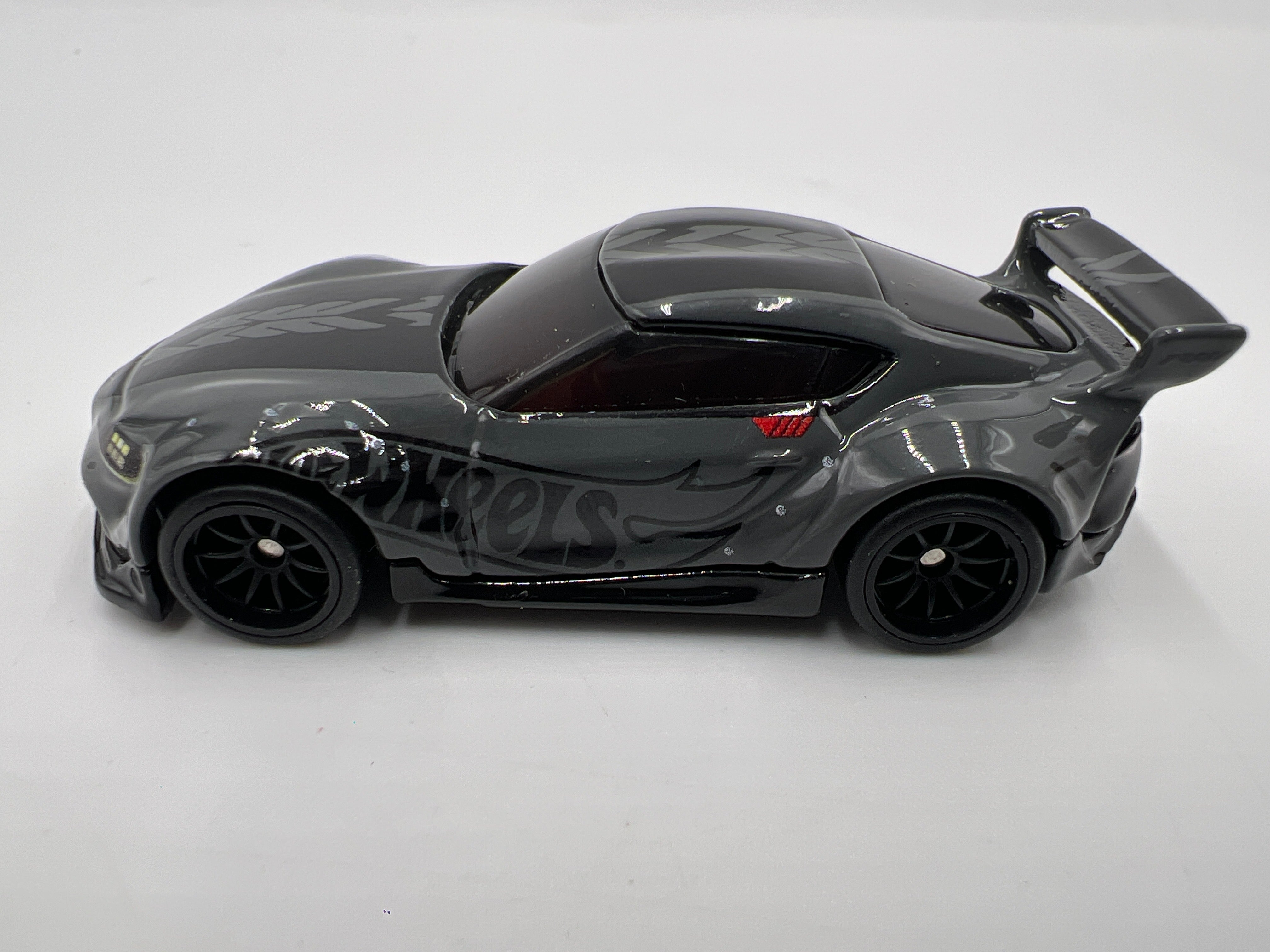 Hot Wheels 1/64 Premium Diorama Set 20 Toyota GR Supra Gray Loose