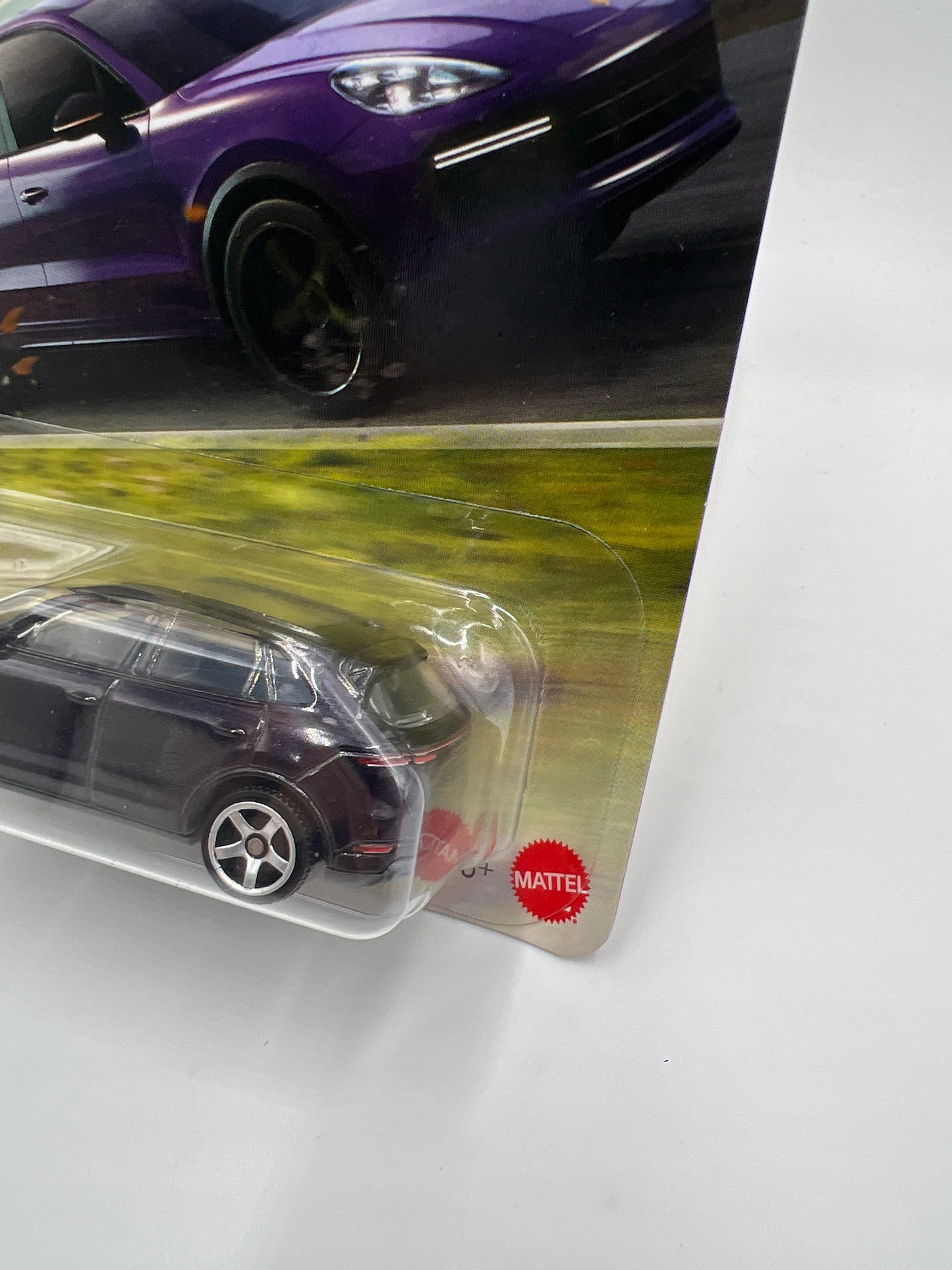 Matchbox #19 Porsche Cayenne Turbo Purple 212D
