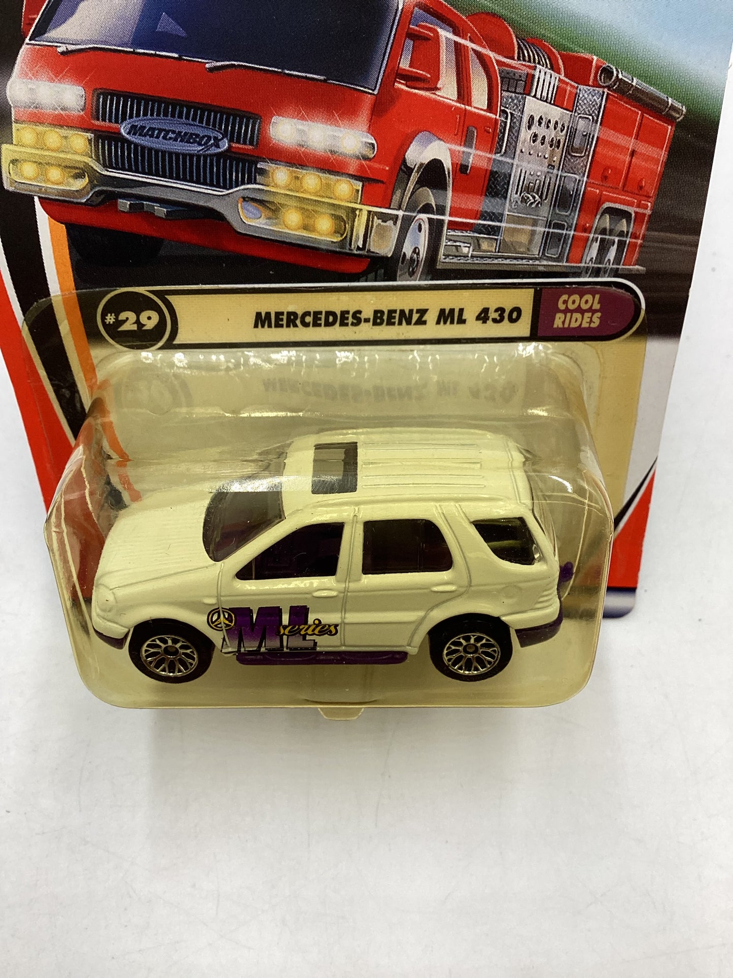 Matchbox #29 MBX Cool Rides Mercedes-Benz ML 430 White 210C