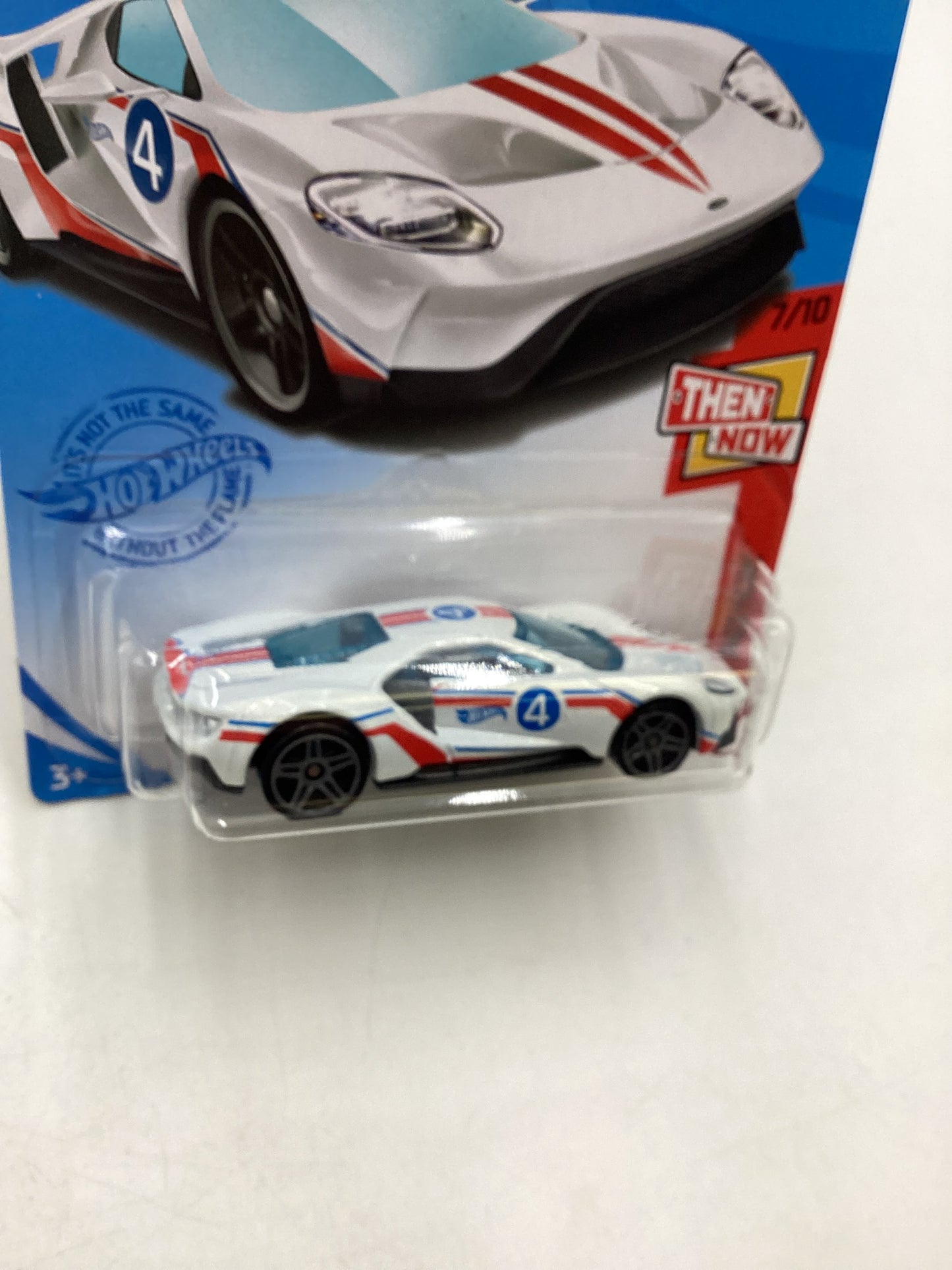 2021 Hot Wheels #164 17 Ford GT White 25C