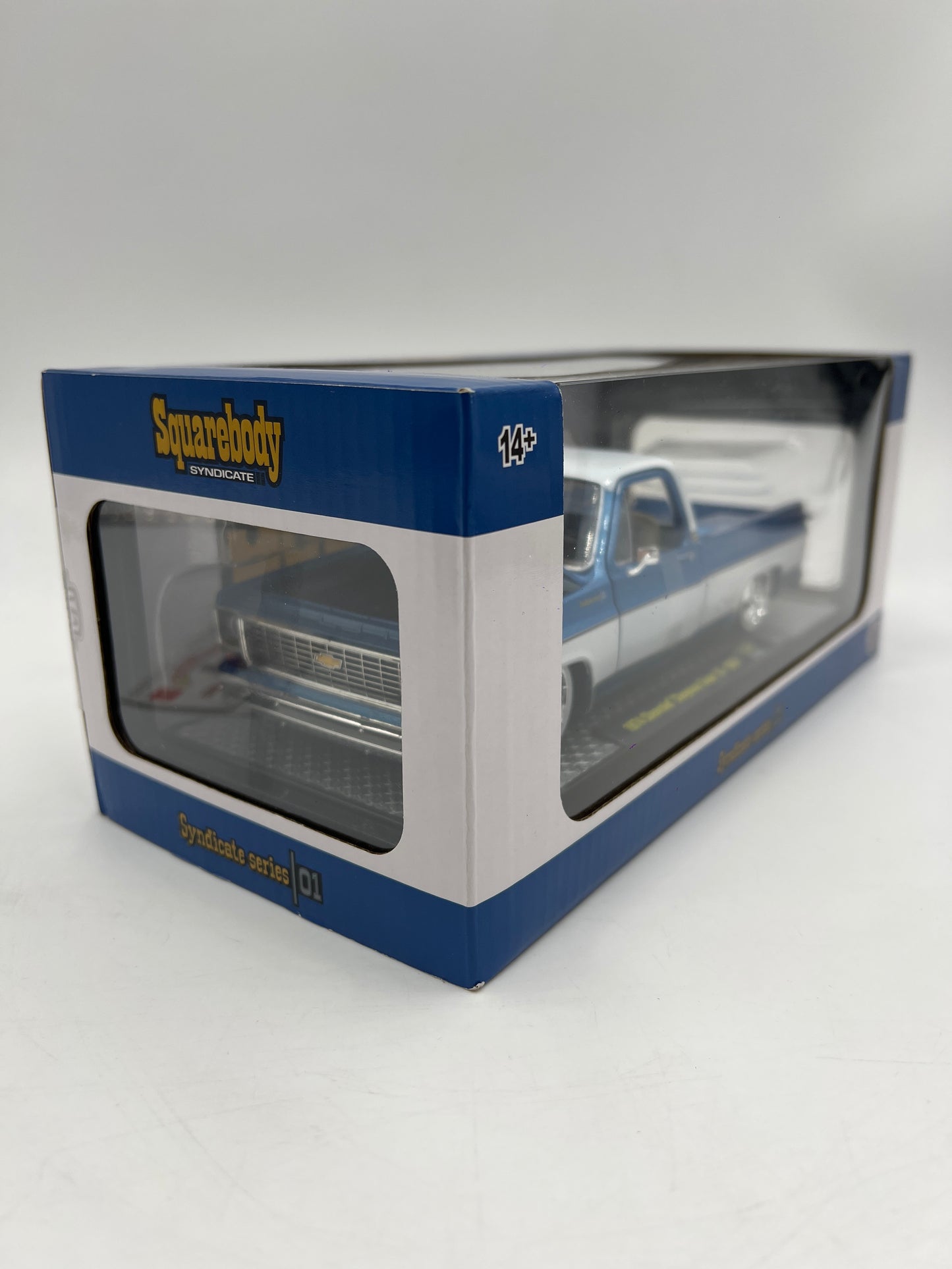 M2 Machines 1/24 Syndicate Series 1974 Chevrolet Cheyenne Super 10 SS01 Blue/White S39